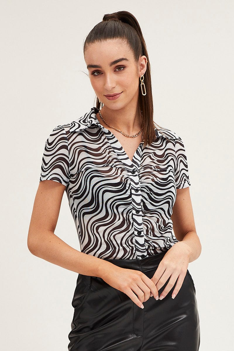 Abstract Print Shirt Short Sleeve Mesh - Image 3