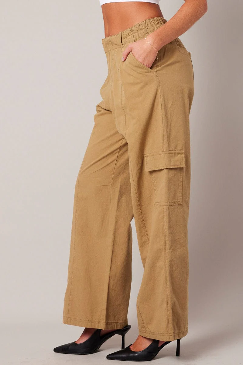 Beige Cargo Pants Mid Rise - Image 4