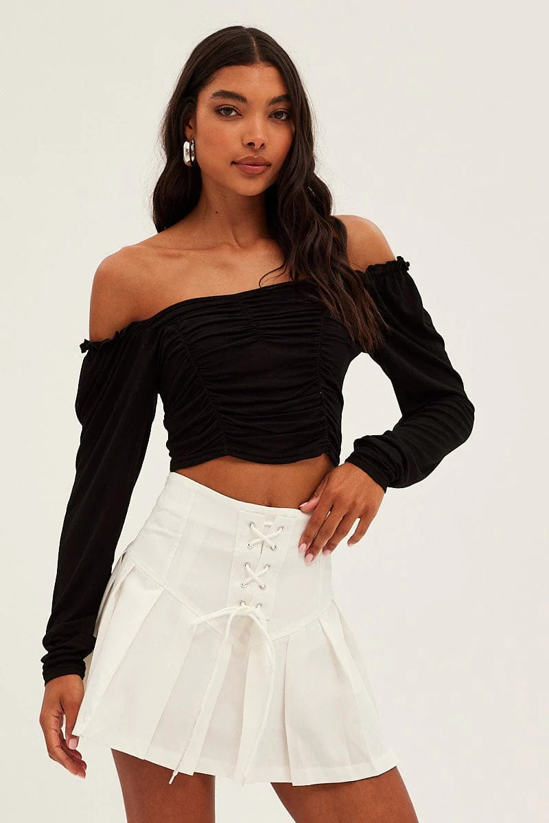 Black Crop Top Long Sleeve - Image 3