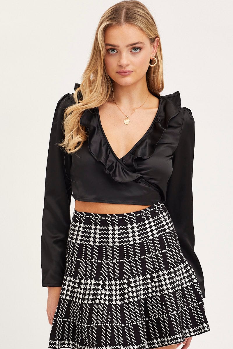 Black Crop Top Long Sleeve V-Neck - Image 3