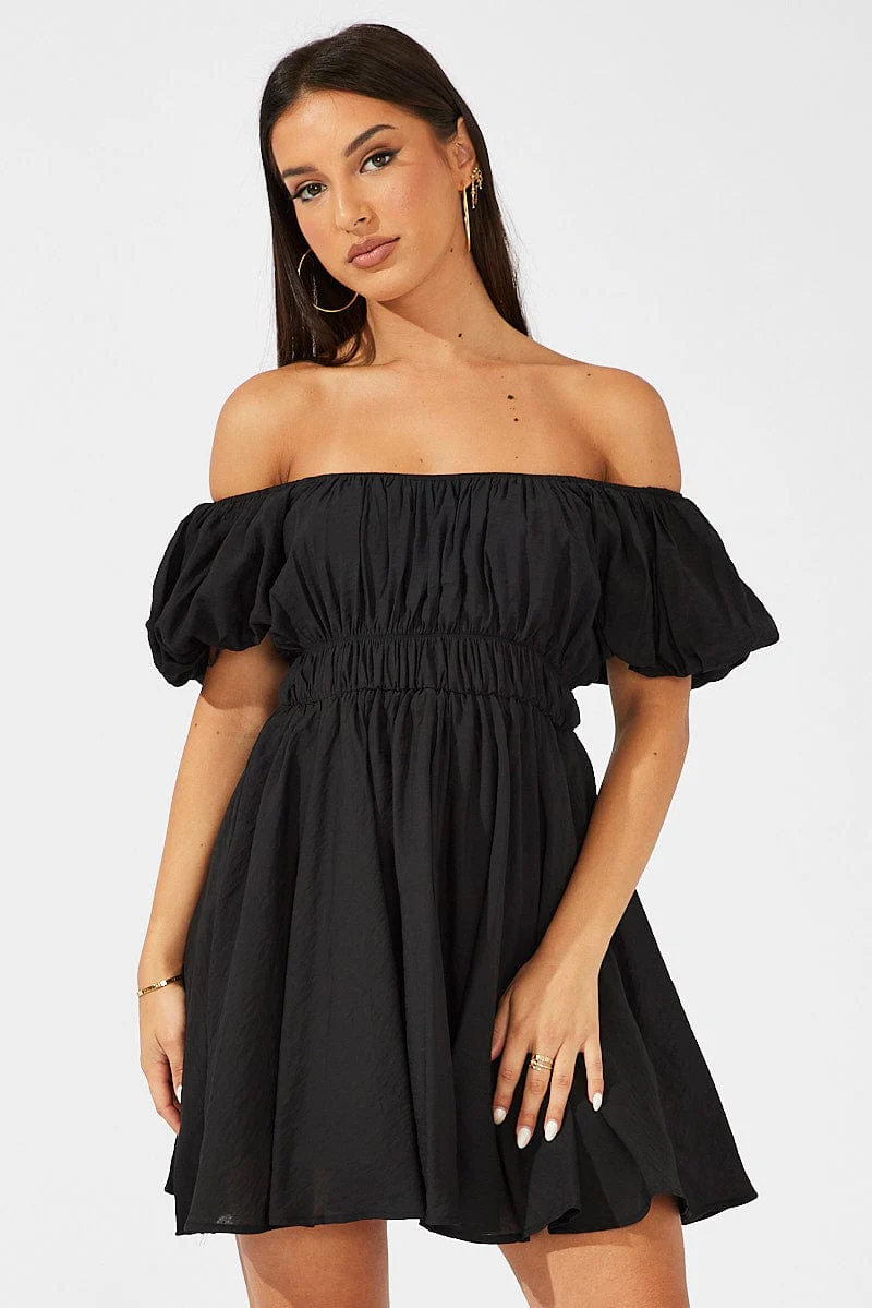 Black Fit and Flare Dress Short Sleeve Ruched - Image 3