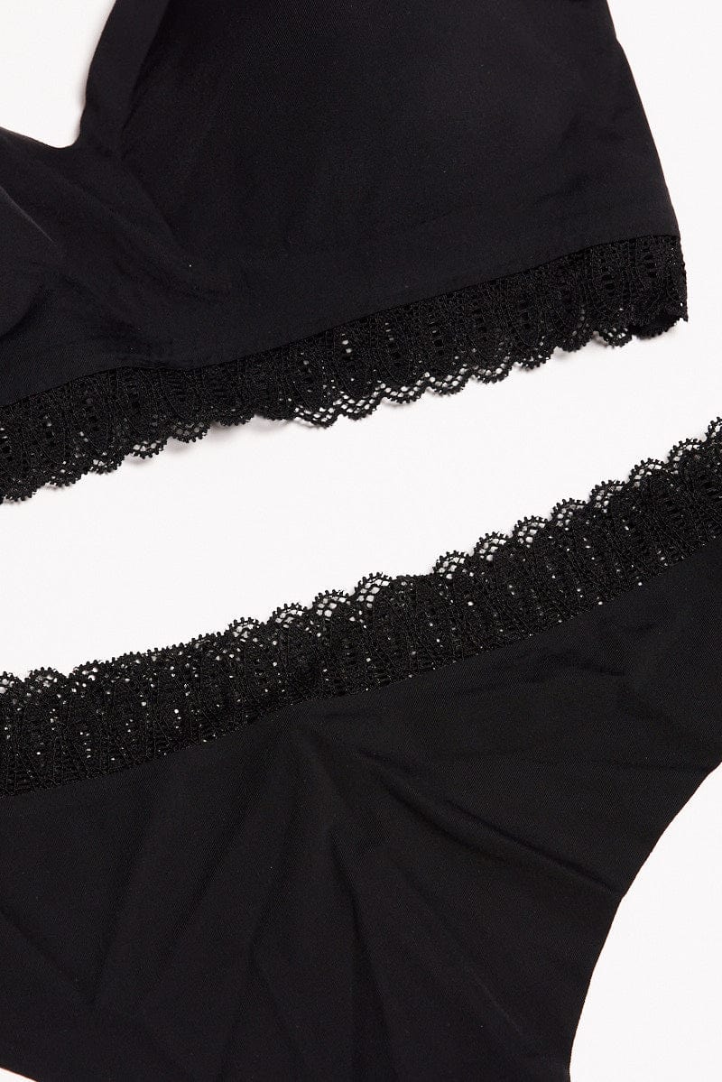 Black Lace Trim Bralette and Knickers Lingerie Set - Image 2