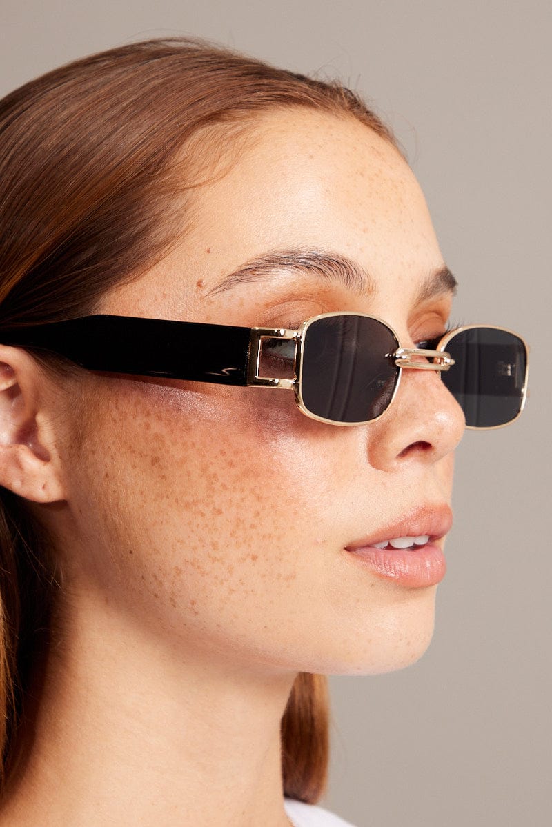 Black Rectangle Sunglasses