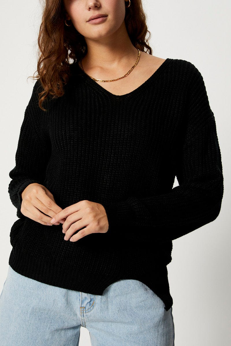Black V Neck Notched Hem Knit Jumper - Image 5