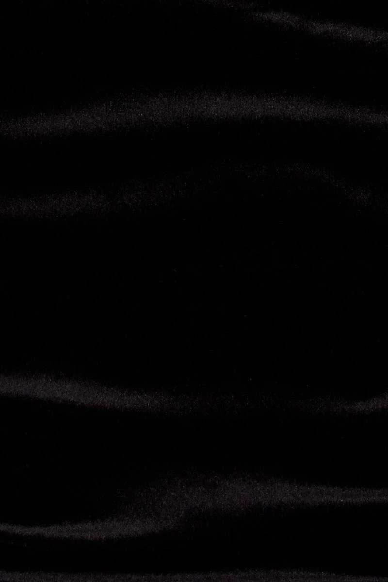 Black Velvet Top Sleeveless - Image 6
