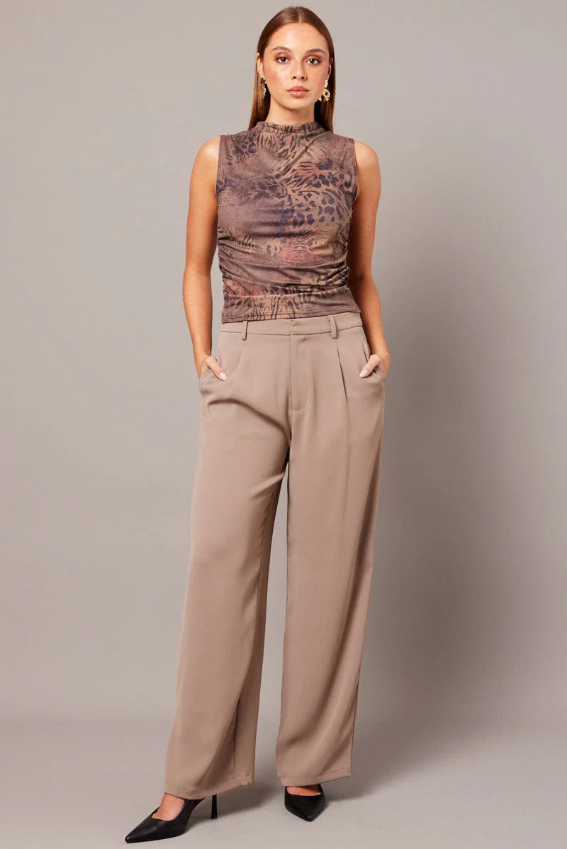 Brown Abstract Sleeveless Top Side Ruched - Image 3