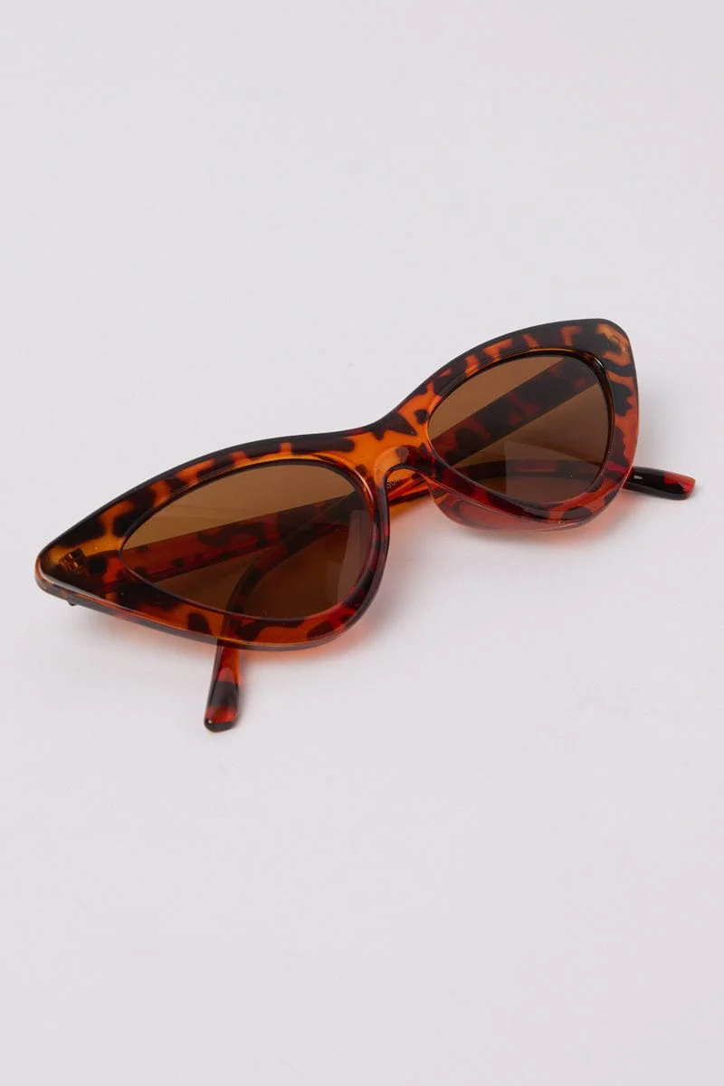 Brown Animal Print Cat Eye Sunglasses - Image 4