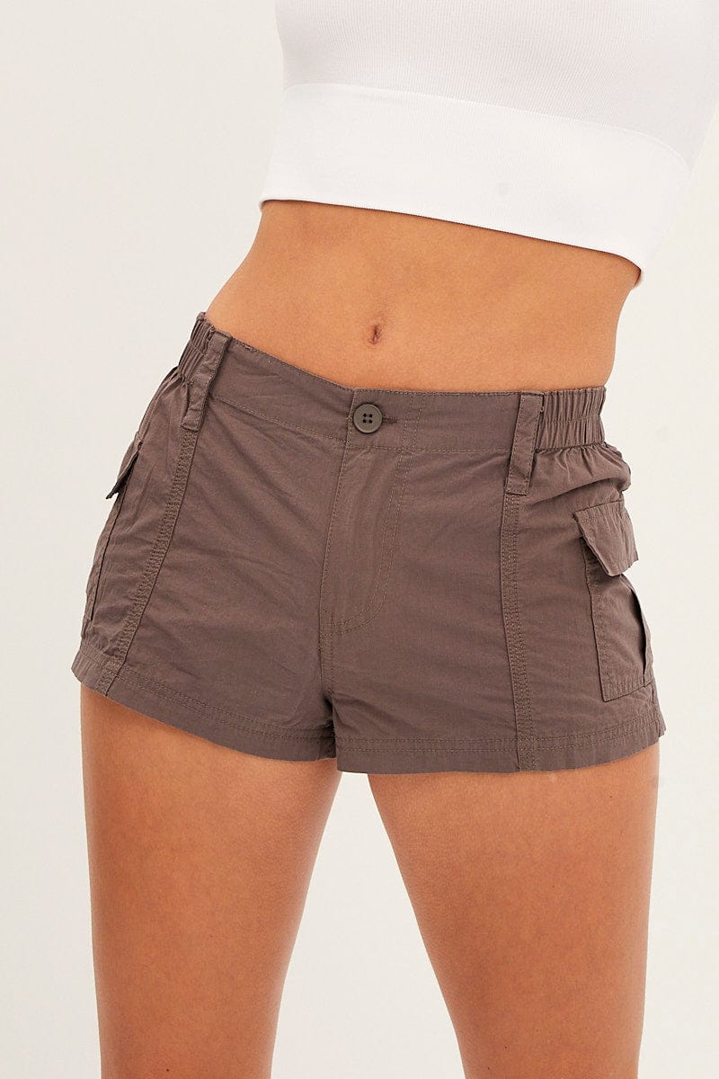 Brown Cargo Shorts Low Rise - Image 2