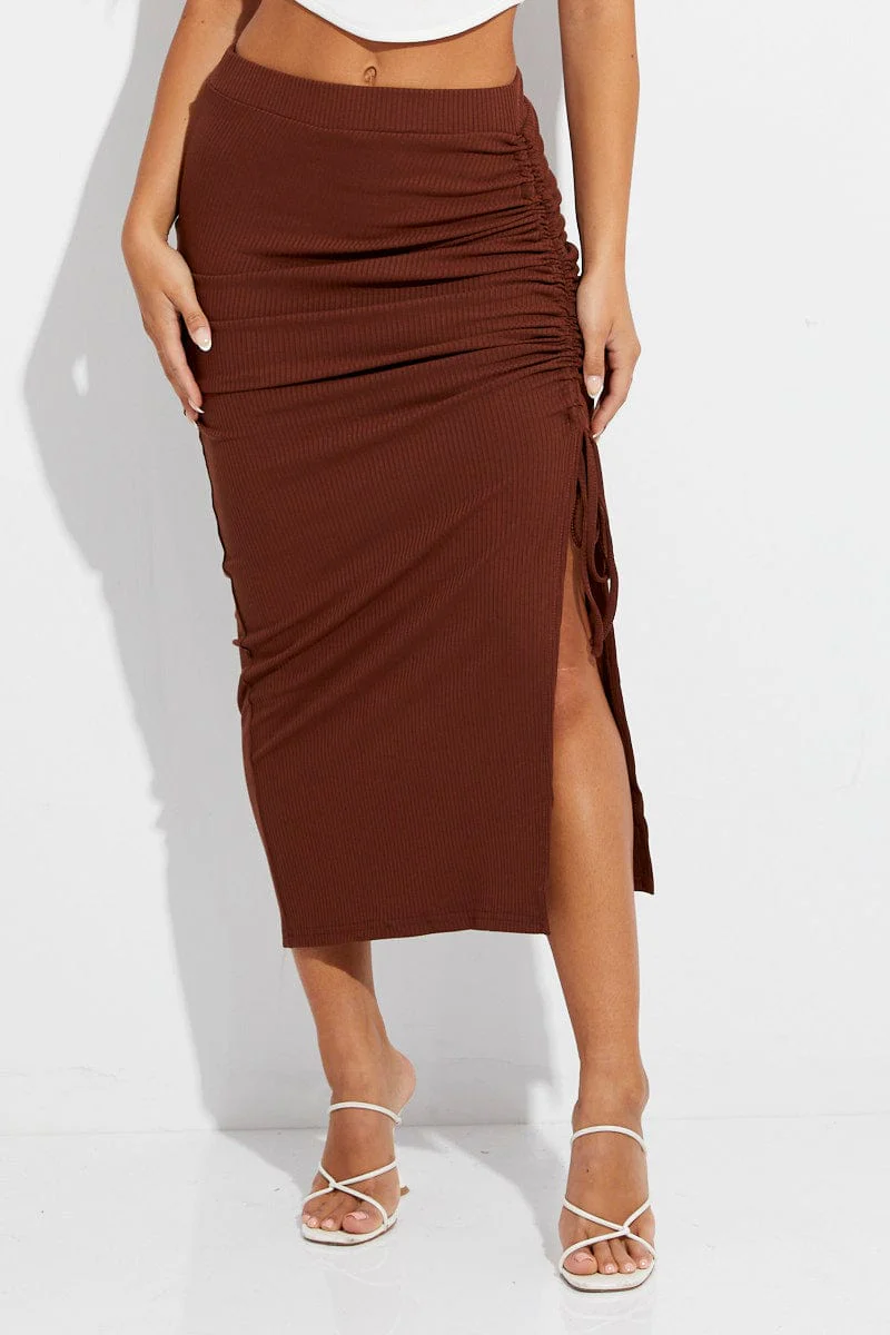 Brown Maxi Skirt Front Slit Ribbed - Image 2