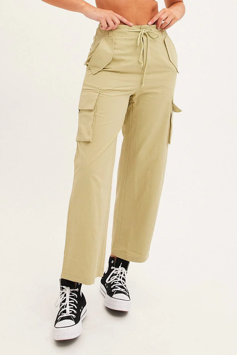 Green Cargo Pants Relaxed Wide Leg - Image 2