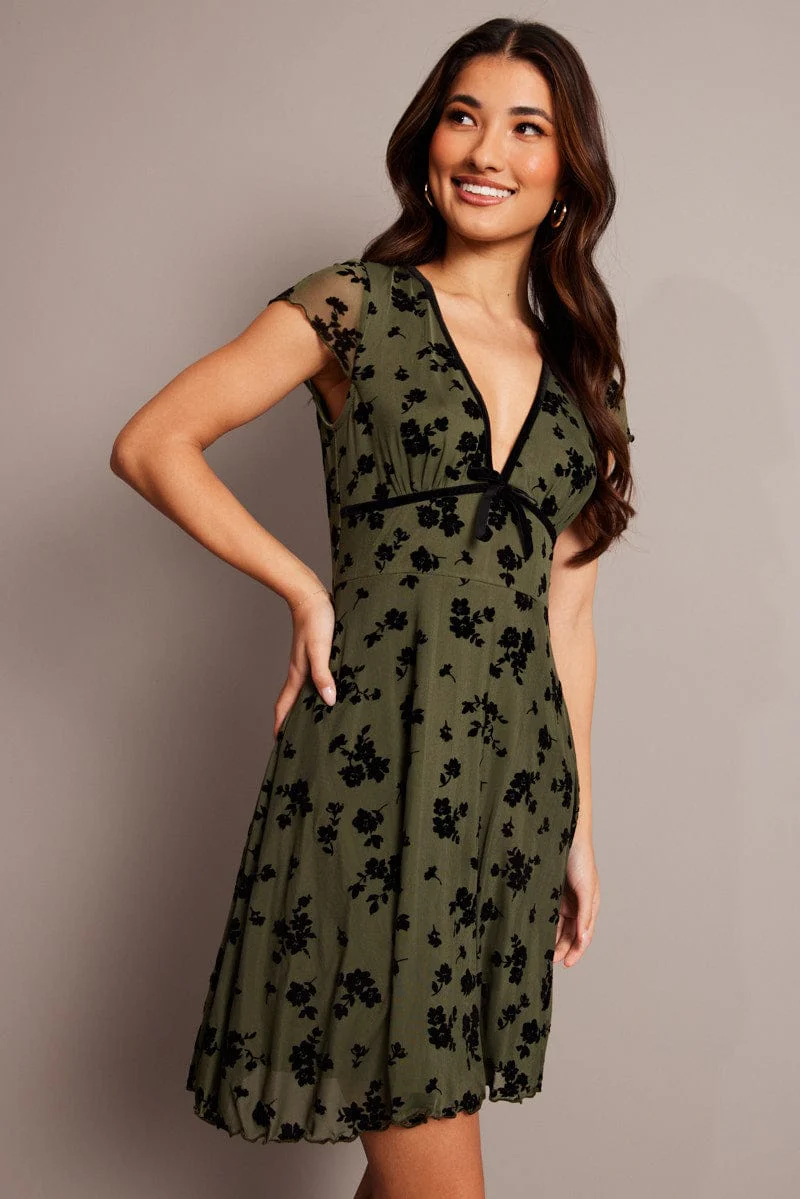 Green Ditsy Mini Dress Short Sleeve Burn out - Image 3