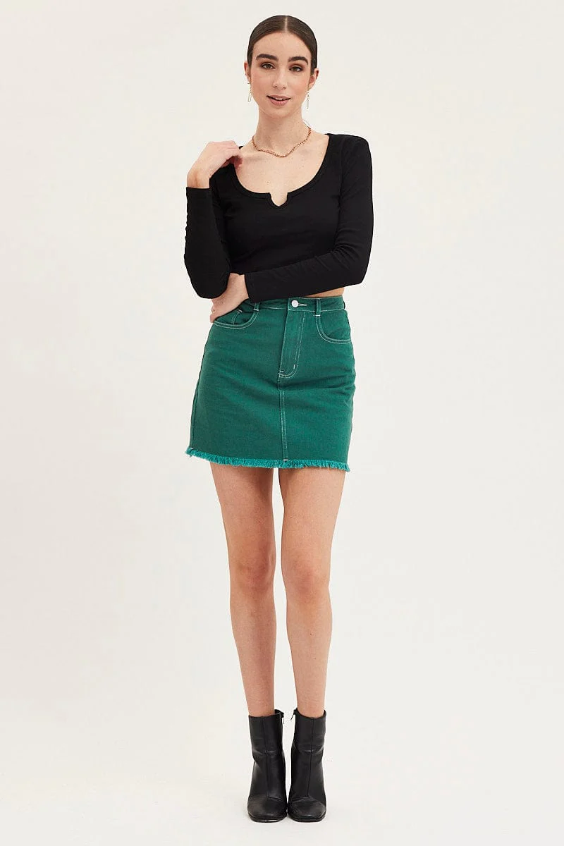 Green Mini Skirt High Rise Fray Hem - Image 4
