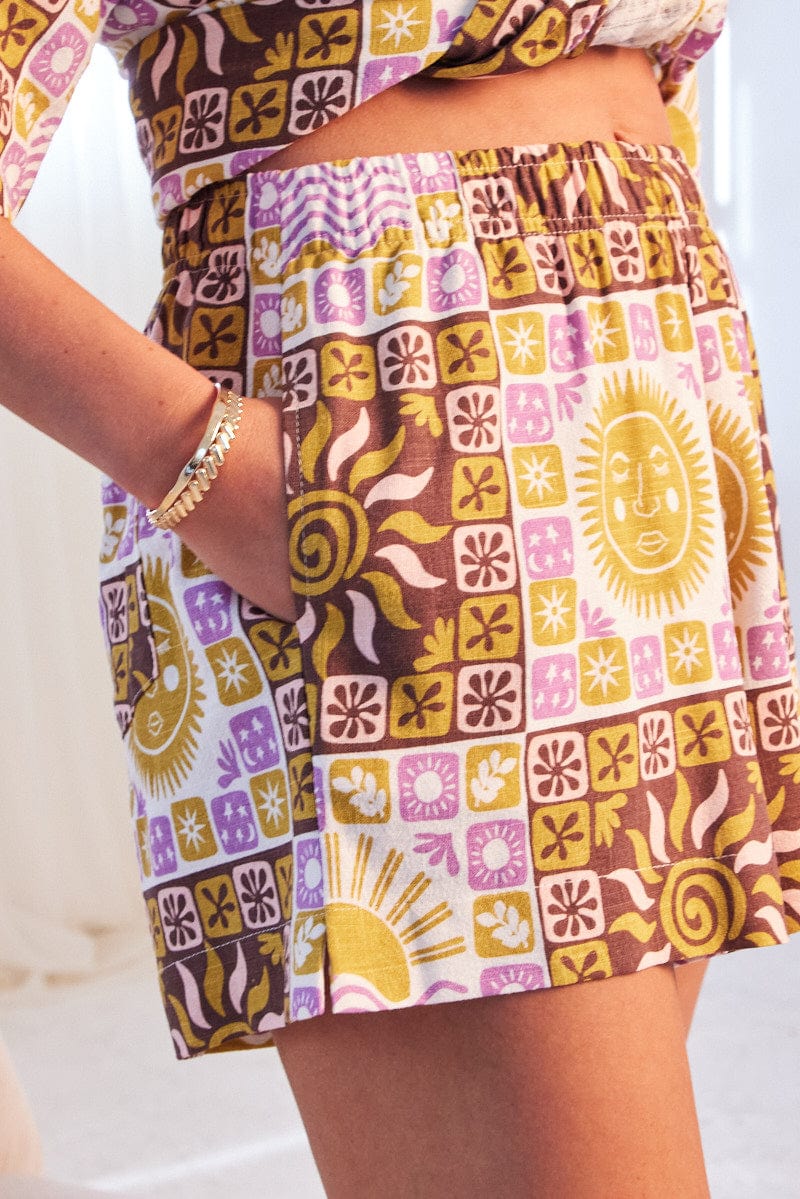Multi Abstract Relaxed Shorts High Rise - Image 5