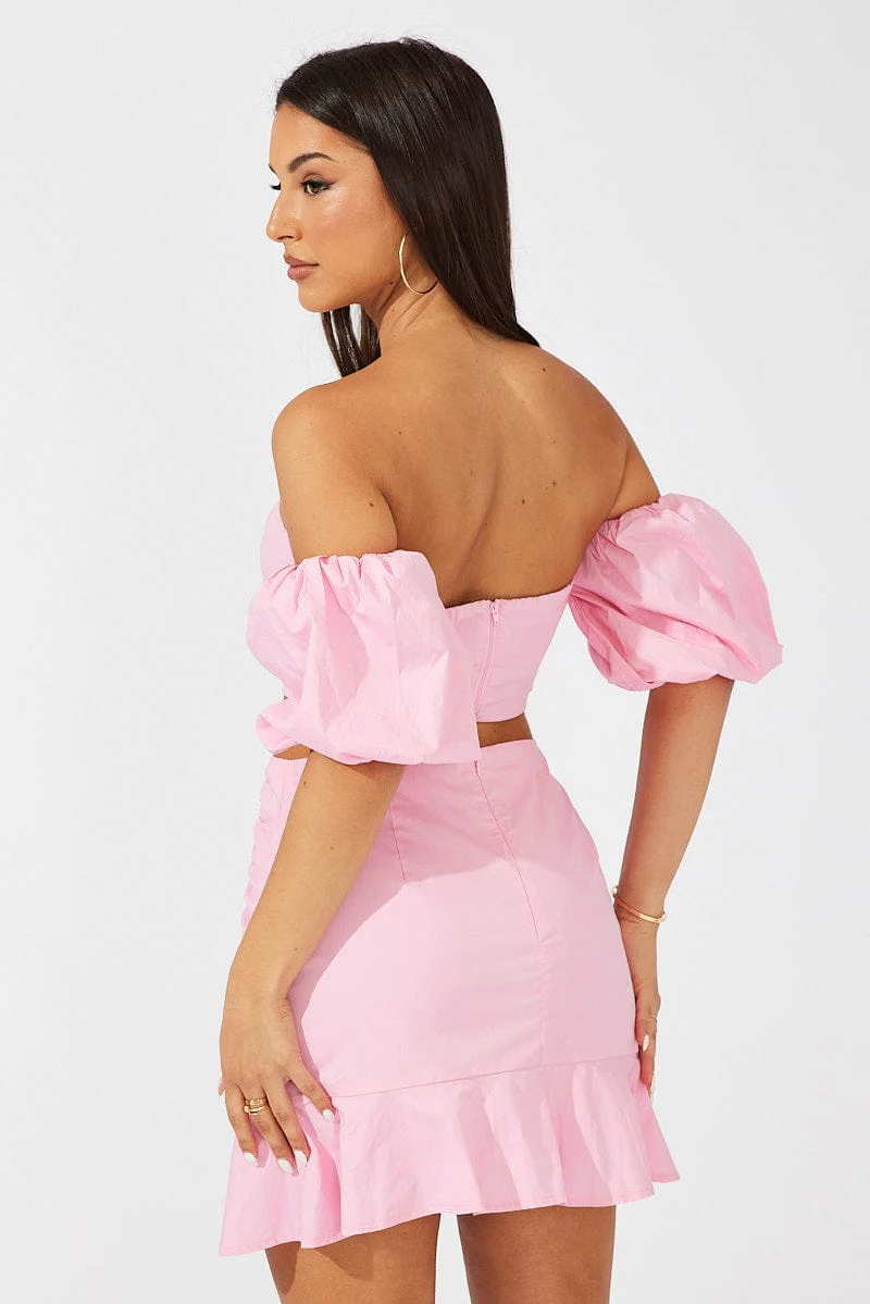 Pink Mini Skirt Ruched Detail Ruffle Hem - Image 5