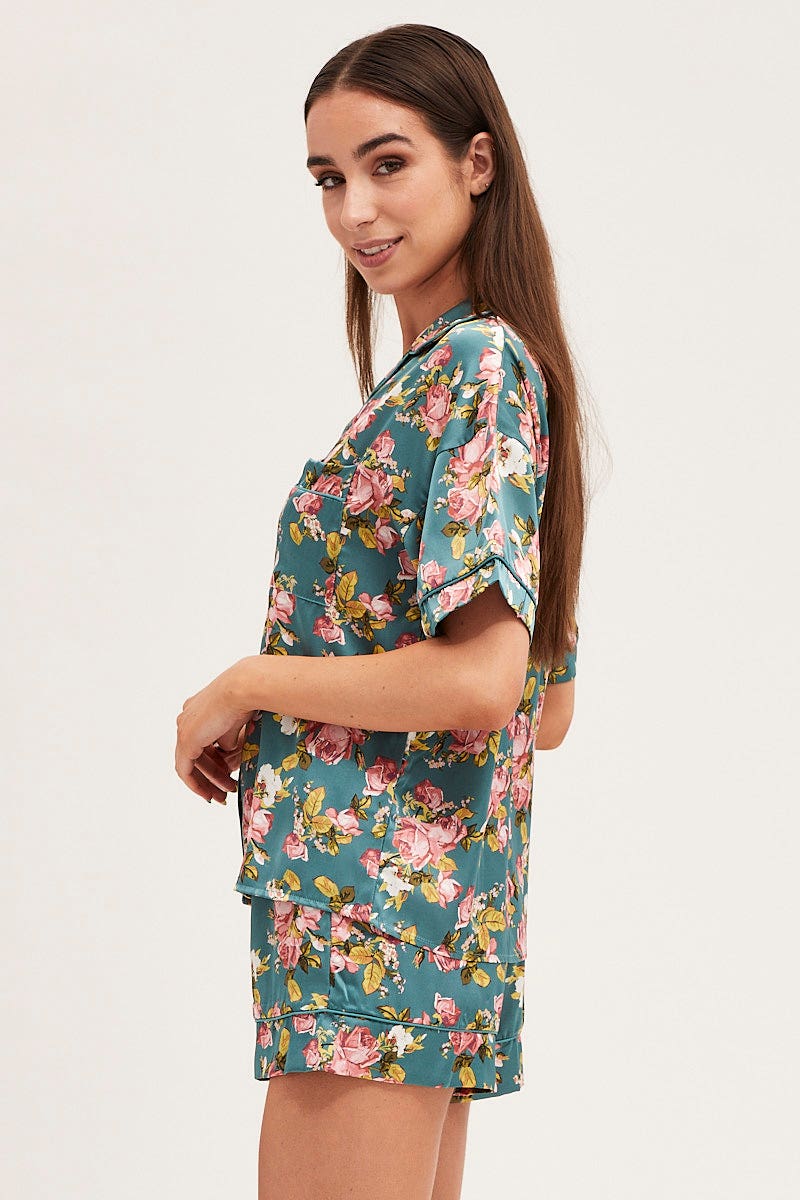Print Satin Pajamas Set Short Sleeve - Image 4