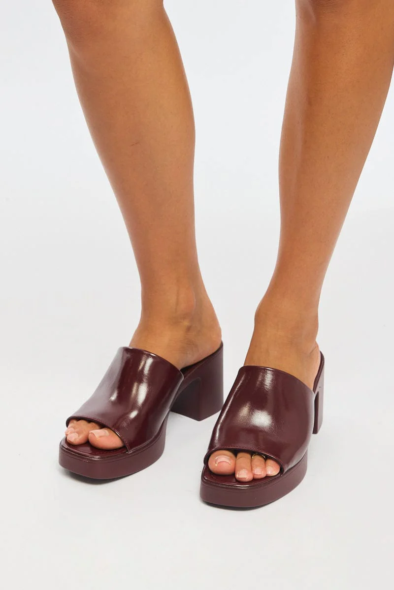Red Chunky Heeled Mule Sandals - Image 2
