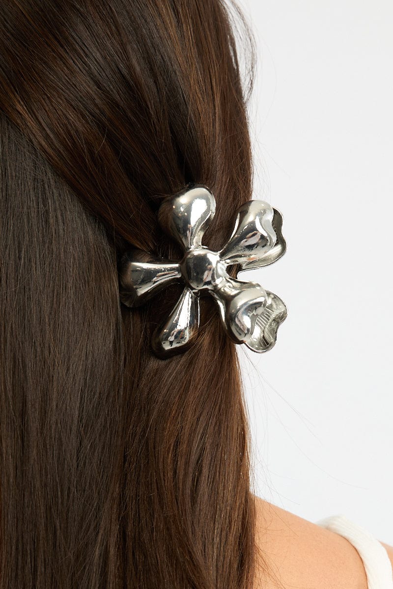 Silver Flower Claw Clip