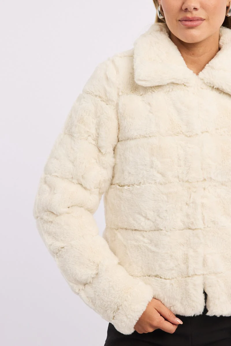 White Faux Fur Jacket With Lapel Collar - Image 5