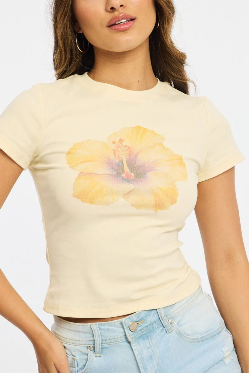 White Graphic Tee Short Sleeve - Image 6