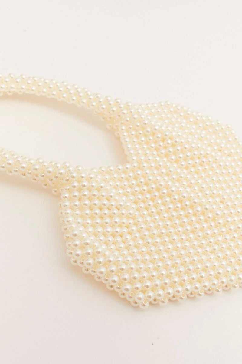 White Heart Shaped Faux Pearl Bag - Image 2
