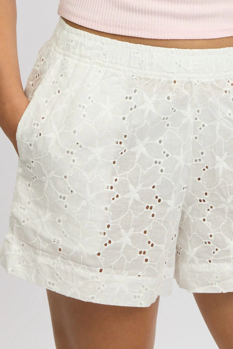 White Shorts Mid Rise Eyelet Fabric - Image 6