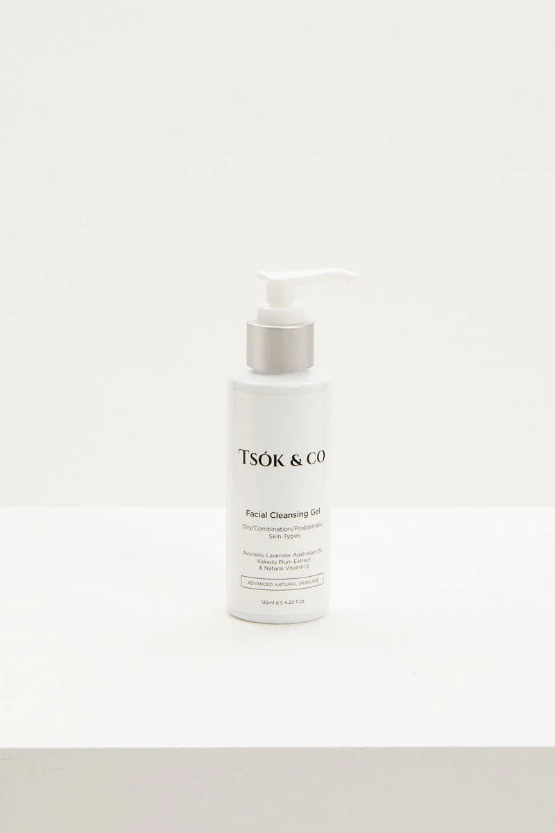 White Tsok And Co Facial Cleansing Gel 125Ml - Image 3